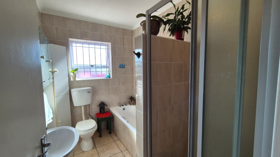2 Bedroom Property for Sale in Vredenburg Western Cape